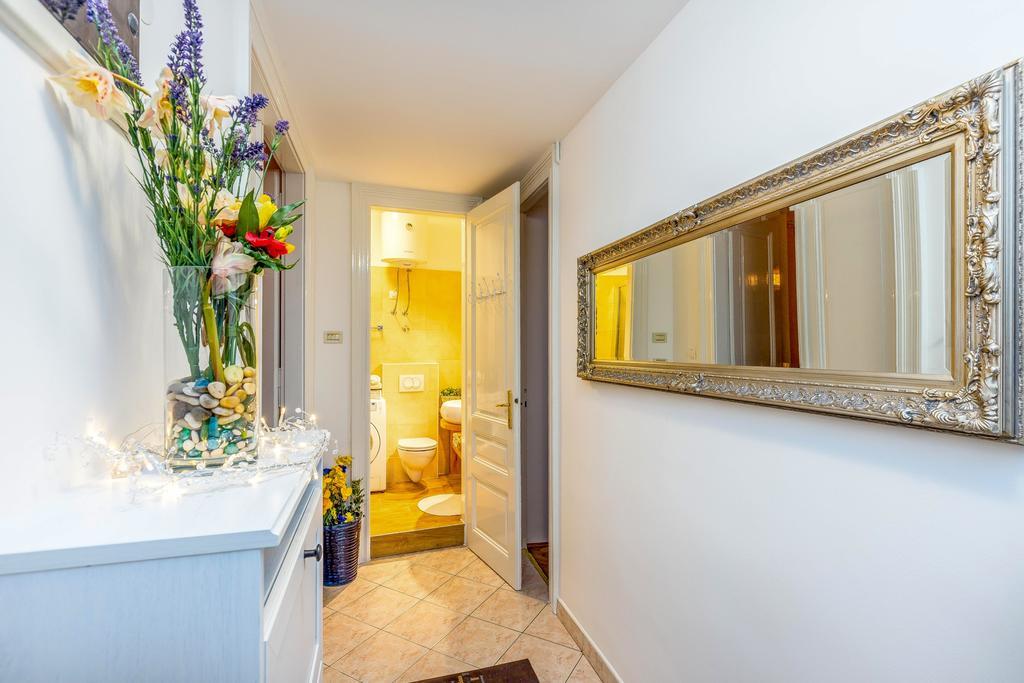 Conty Apartment Rijeka Exterior photo